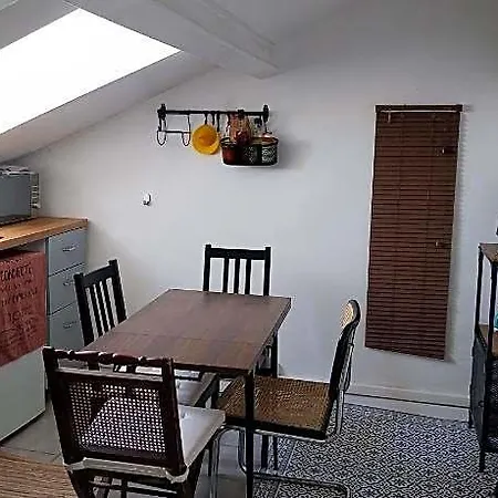 Διαμέρισμα Cozy Attic Clichy Levallois *